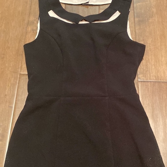 Rw & Co Lined Dress, Size 2, black formal, fitted - Picture 3 of 6